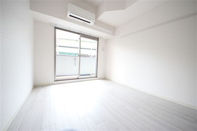 【居間・リビング】 | プレサンスOSAKA DOMECITY　クロスティ