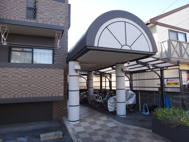 ラフィーネ出水の外観|おしゃれな外観です