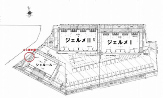 【駐車場】