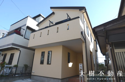 【外観】 | 海老名市中新田3丁目　新築戸建て　全１棟　【仲介手数料無料】 | 建物完成しました！！内見可能です♪