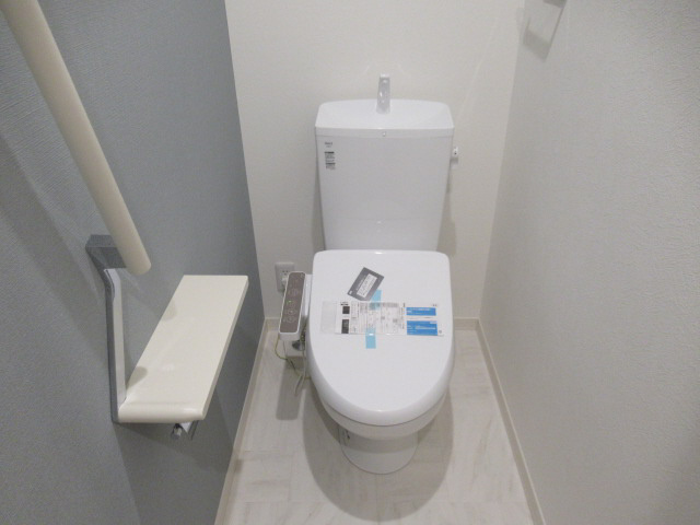 シャーメゾン坂田町の浴室