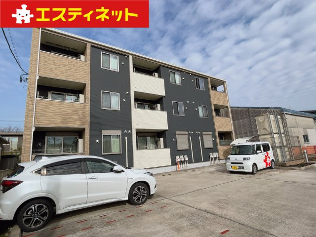 プラシードの外観