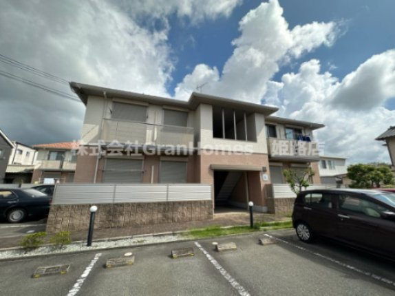 Casa bella NozatoＢ棟の外観