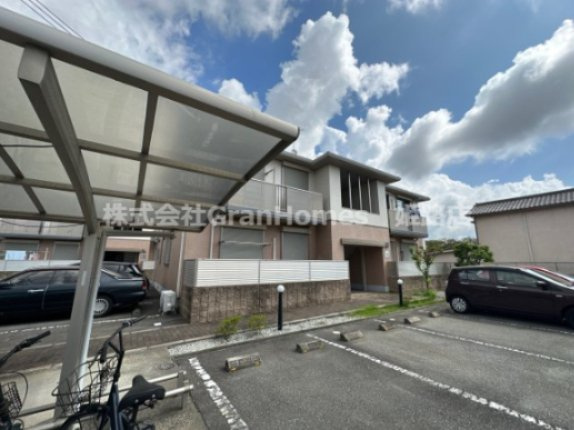 Casa bella NozatoＢ棟の外観