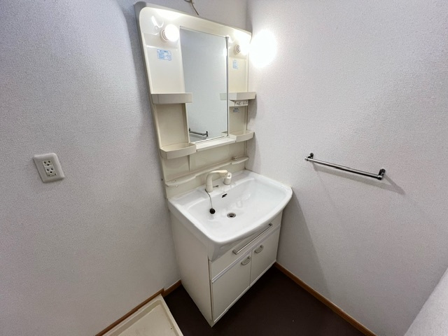 サンブレスの独立洗面台