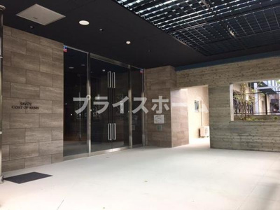 【ロビー】 | サヴォイコートオブアームズ