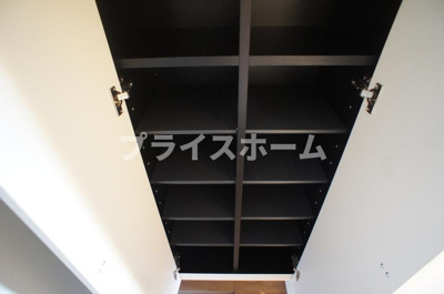 【収納】 | サヴォイコートオブアームズ