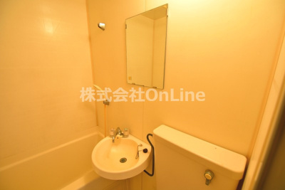 【洗面所】 | トーエー高井田ビル