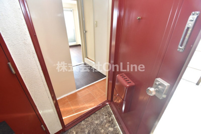 【玄関】 | トーエー高井田ビル