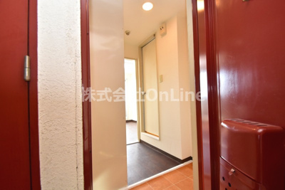 【玄関】 | トーエー高井田ビル