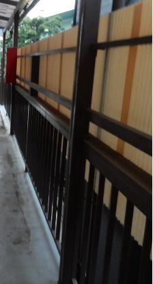 寿荘のセキュリティ|通路は目隠しされています