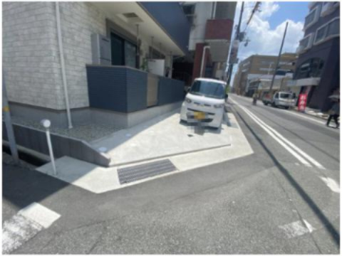 ソフィアコート加古川の駐車場