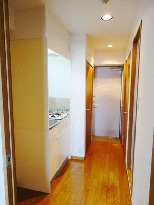 【玄関】 | フェヴァリット・キューブ | 別号室の写真になります。現況優先。