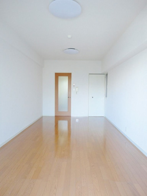 【居間・リビング】 | 第二古門戸ミツヤマビル | 別号室の写真になります。現況優先。