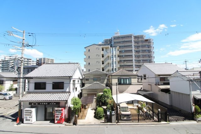 グローバル伊丹駅前の展望