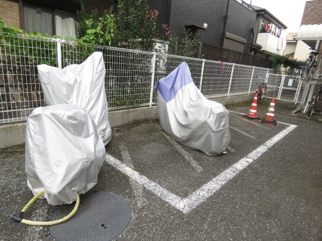ライオンズマンション川越西のその他共用部分|バイク置場