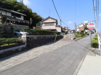 【前面道路含む現地写真】 | 岡崎市梅園町字山添戸建