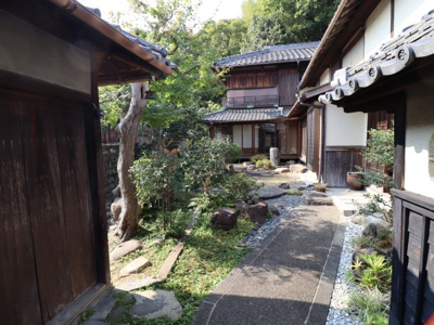 【庭】 | 岡崎市梅園町字山添戸建