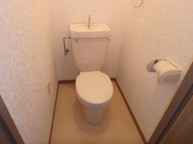 コーポアライのトイレ