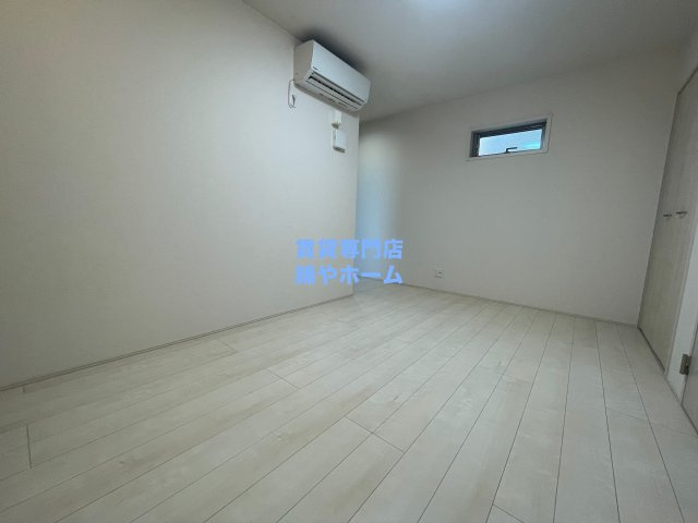 フジパレス遠里小野Ⅴ番館の寝室|使い勝手のいい寝室です