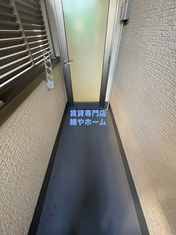 フジパレス遠里小野Ⅴ番館のバルコニー|外からの目が気にならないバルコニーで洗濯物が干せます