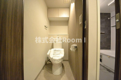 【トイレ】 | ルフォンプログレ堺筋本町タワーレジデンス | 清潔感のあるトイレです