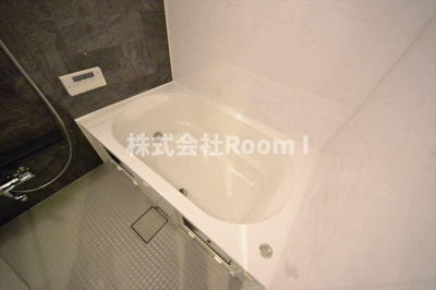 【浴室】 | ルフォンプログレ堺筋本町タワーレジデンス | ゆったり過ごせるお風呂です