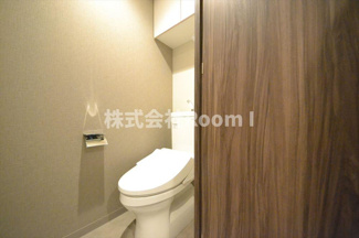 【トイレ】 | ルフォンプログレ堺筋本町タワーレジデンス | シンプルで使いやすいトイレです