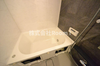 【浴室】 | ルフォンプログレ堺筋本町タワーレジデンス | コンパクトで使いやすいお風呂です