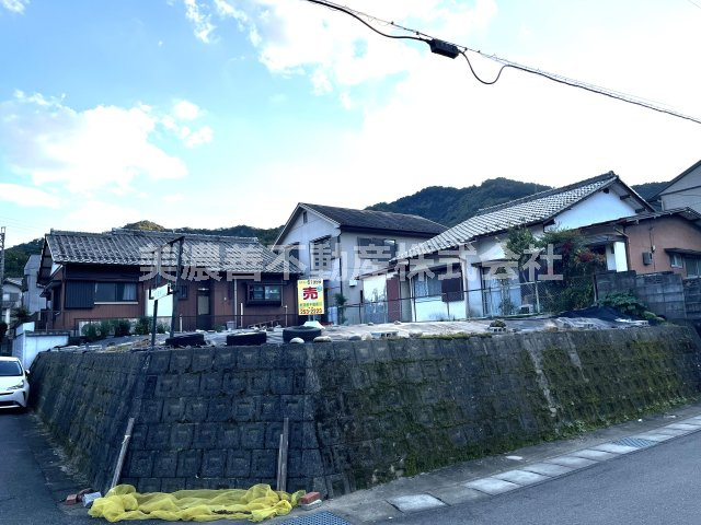 ６１９９９　岐阜市岩井土地の外観