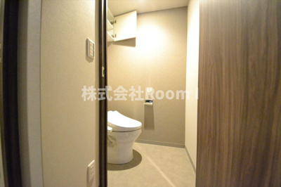 【トイレ】 | ルフォンプログレ堺筋本町タワーレジデンス | 清潔感のあるトイレです