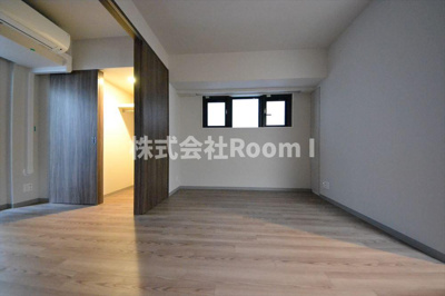 【居間・リビング】 | ルフォンプログレ堺筋本町タワーレジデンス | 居間です