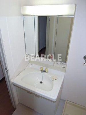 【洗面所】 | カーサリラ室町