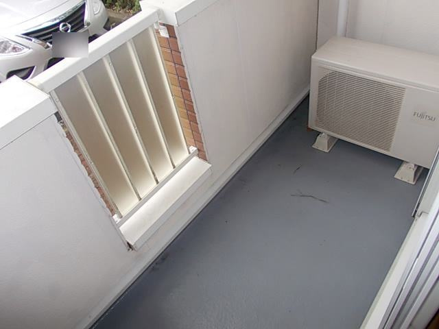 ボンヌ・シャンス・ガーデンＣのバルコニー|バルコニー