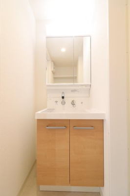【洗面所】 | Crecia千早 | 別号室の写真になります。現況優先。