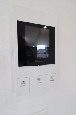 【セキュリティ】 | Crecia千早 | 別号室の写真になります。現況優先。