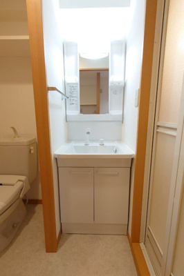 【独立洗面台】 | サンロージュ箱崎駅前 | 別号室の写真になります。現況優先。