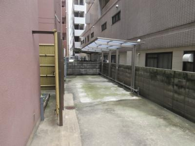 トレコートプレミアム京都二条（旧ジーパレス京都二条プレミアム）の駐車場|駐輪場