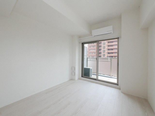 エスリード中之島ザ・コアの居間・リビング