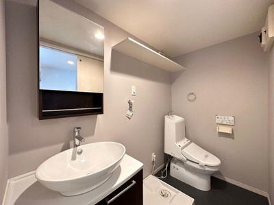 【独立洗面台】 | Apartment楓 | 別号室の写真になります。現況優先。