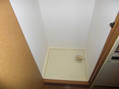 【その他】 | ダイナコートスタディオ東公園2 | 別号室の写真になります。現況優先。