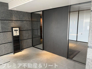 【エントランス】