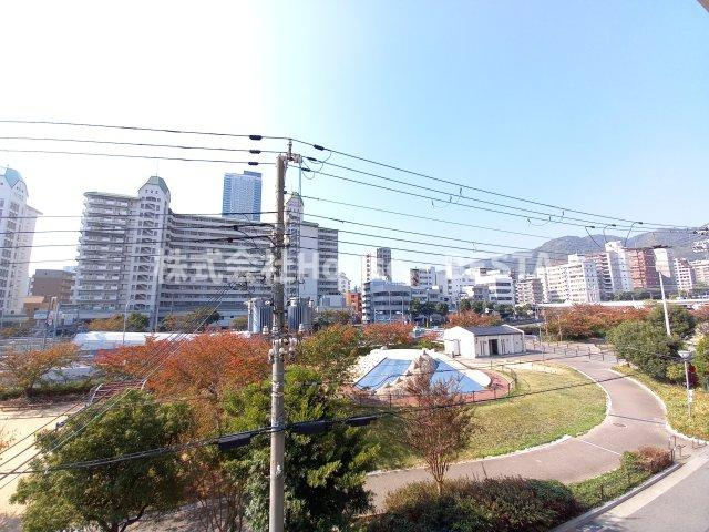 コスモリード神戸三宮の展望