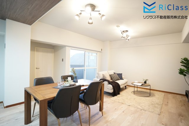 朝日プラザ西舞子の居間・リビング|リビングです