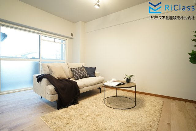 朝日プラザ西舞子の居間・リビング|リビングです