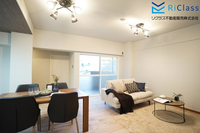 朝日プラザ西舞子の居間・リビング|リビングです