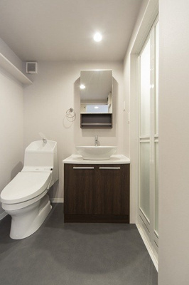 【洗面所】 | グランディーレ井尻 | 別号室の写真になります。現況優先。