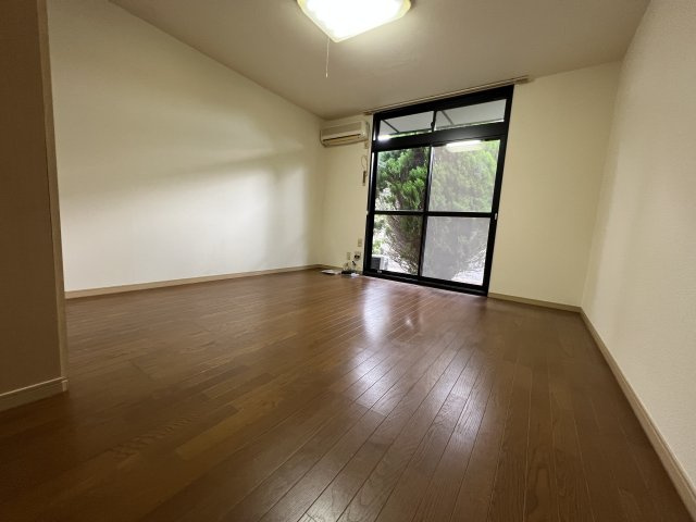 【居間・リビング】 | クレインヒルなぎさ