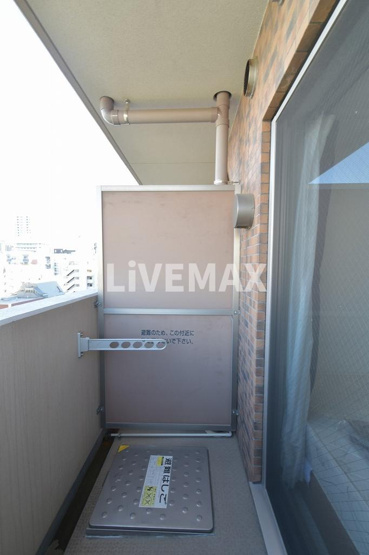 【バルコニー】プレサンス新宿御苑前アルティメット