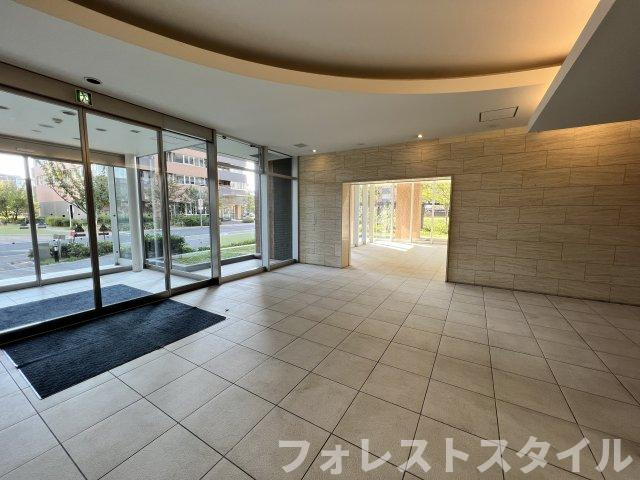 サンマークスだいにちルナタワーレジデンス（D棟）のエントランス